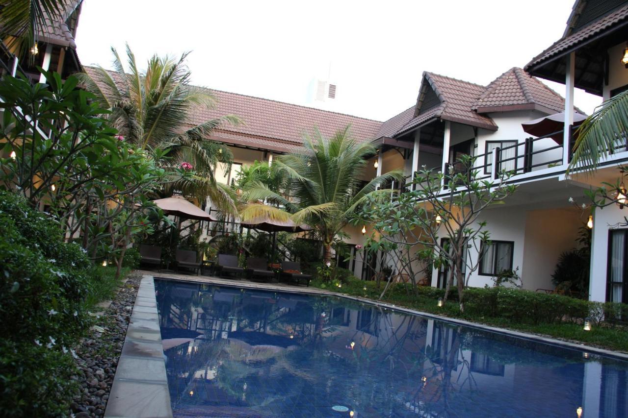 S.R Sofia Villa Hotel Ciudad de Siem Riep Exterior foto